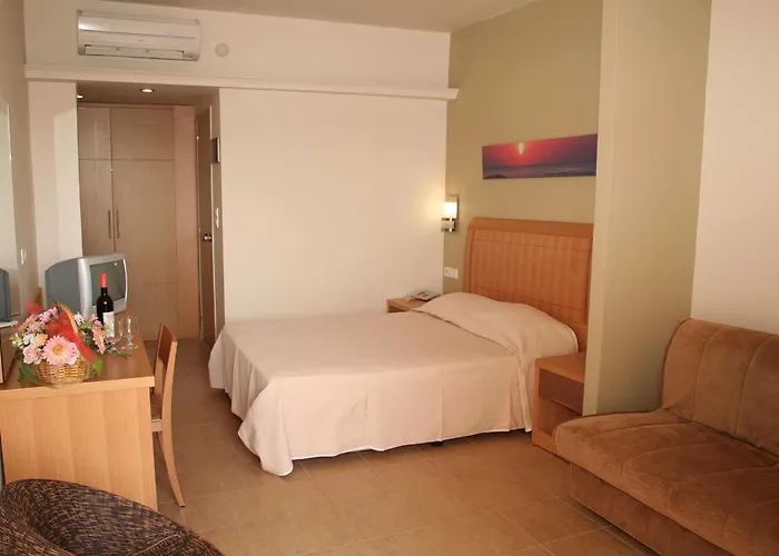 Afandou Beach 3* 阿凡投