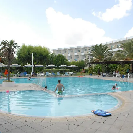 Szálloda Afandou Beach 3*